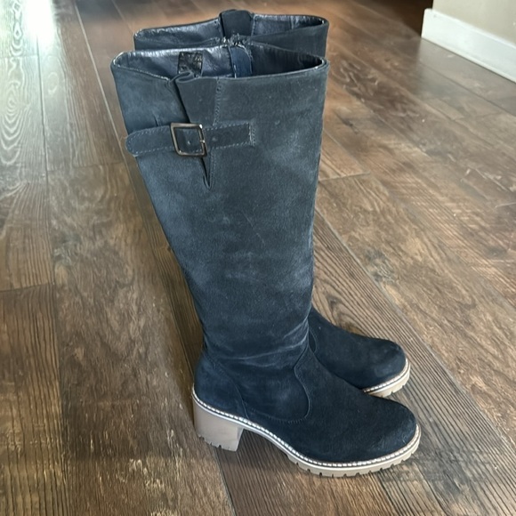 Eric Michael Tall Zip-Up Suede Black Boots, Size EU36 - Picture 3 of 10